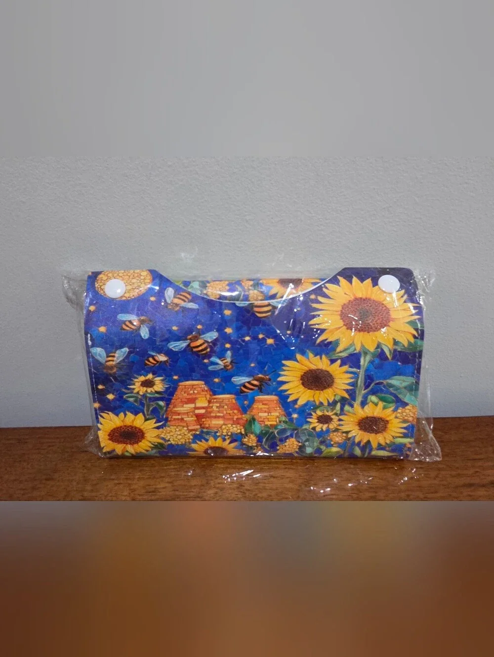 New Sunflower and Bee Tissue Box Vibrant Mosaic Style Holder 8